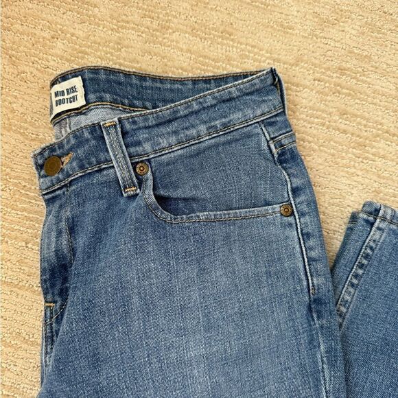 Levi Signature Mid Rise Bootcut Jeans Size 33 - Picture 4 of 10